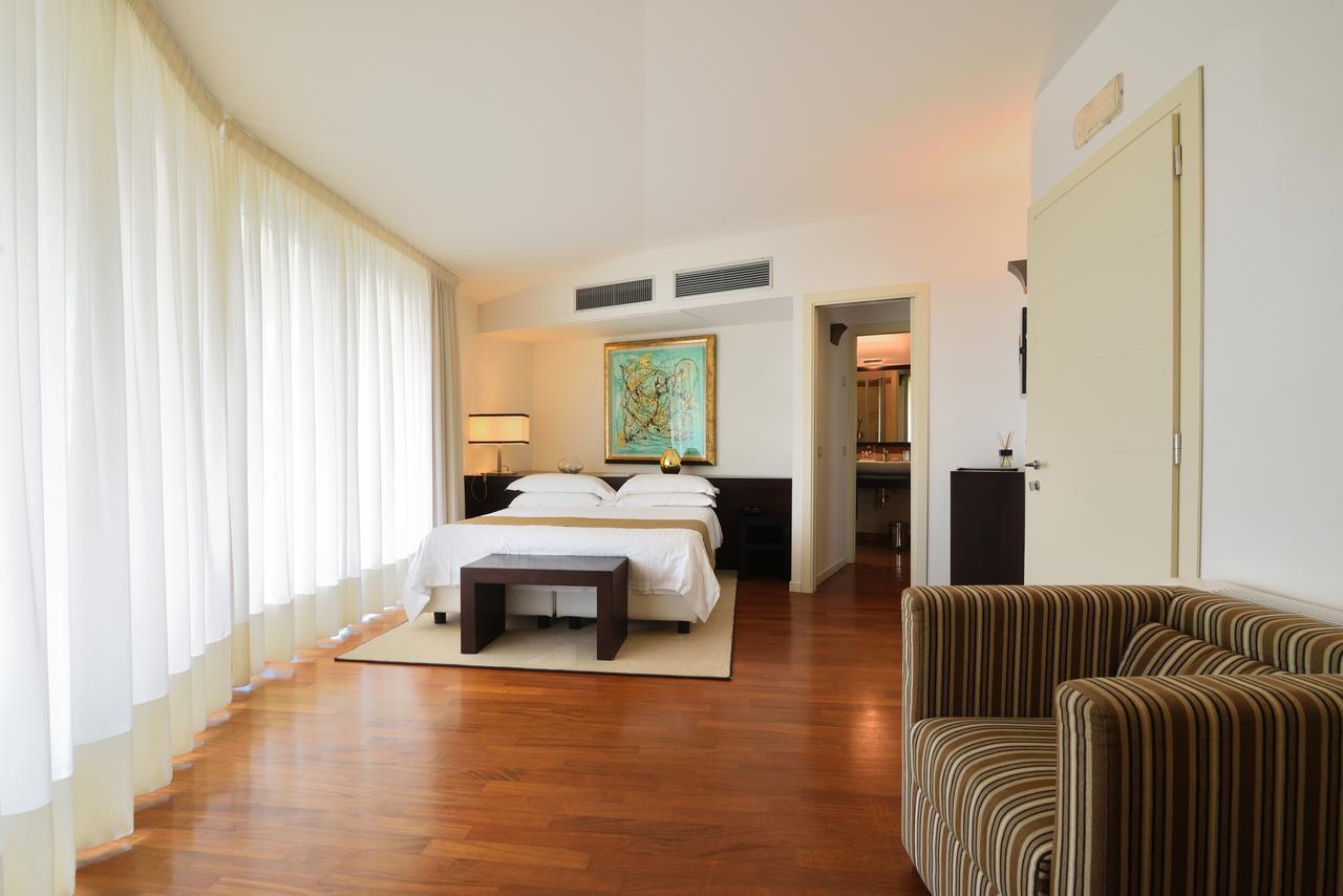 Apartahotel Eden Rock