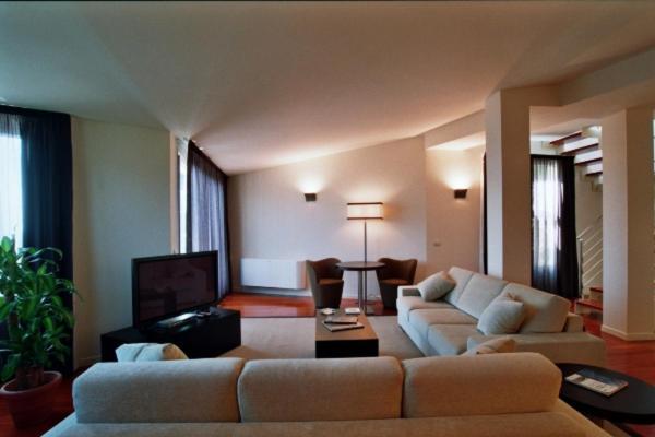Eden Rock Apartahotel Florencia